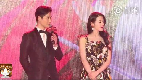 周渝民迪丽热巴娱乐爆料,甜蜜互动引粉丝热议 第3张 周渝民迪丽热巴娱乐爆料,甜蜜互动引粉丝热议 第3张