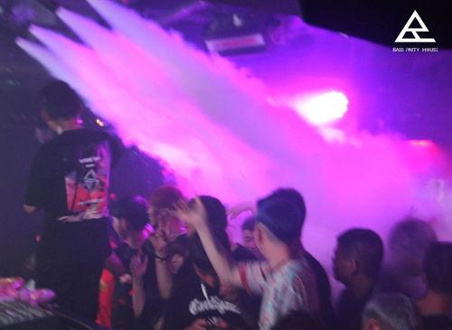 夜场蹦迪爆料视频大全最新,最新蹦迪爆料视频大盘点  第2张